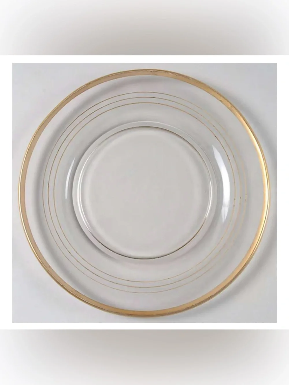 GLASTONBURY - LOTUS luncheon plate